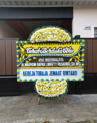 Papan Bunga Duka di Kupang Kota